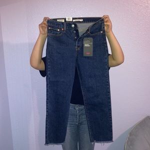 Levi’s Wedgie Straight with button fly. BRAND NEW!
